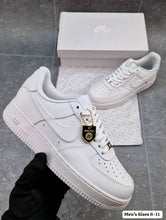 Load image into Gallery viewer, Shoes