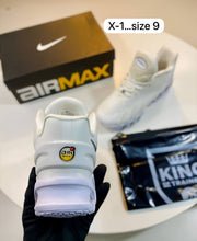Load image into Gallery viewer, Shoes