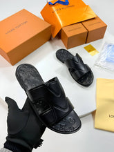 Load image into Gallery viewer, Slipper