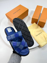 Load image into Gallery viewer, Slipper