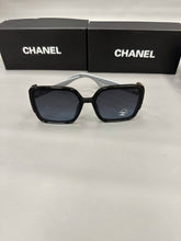 Load image into Gallery viewer, Sunglass