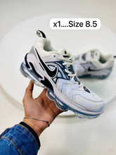 Load image into Gallery viewer, Shoes men