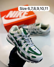 Load image into Gallery viewer, Shoes