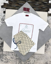 Load image into Gallery viewer, Tshirt