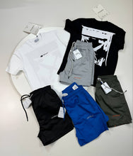 Load image into Gallery viewer, Tshirt