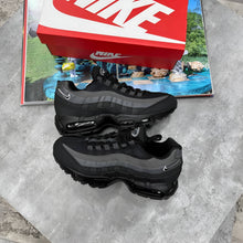 Load image into Gallery viewer, Shoes