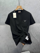 Load image into Gallery viewer, Tshirt