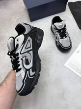 Load image into Gallery viewer, Shoes
