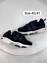 Load image into Gallery viewer, Shoes