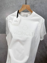 Load image into Gallery viewer, Tshirt