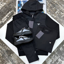 Load image into Gallery viewer, Tracksuit men