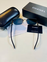 Load image into Gallery viewer, Sunglass