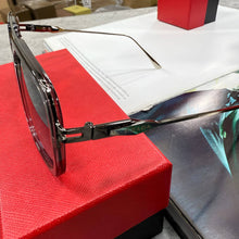 Load image into Gallery viewer, Sunglass