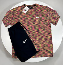 Load image into Gallery viewer, Tshirt