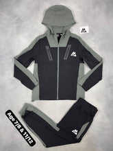 Load image into Gallery viewer, Tracksuit