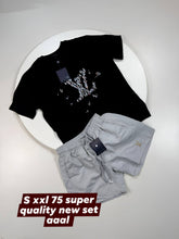 Load image into Gallery viewer, Tshirt