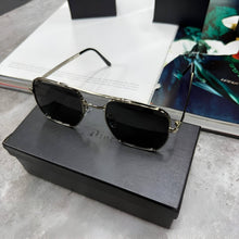 Load image into Gallery viewer, Sunglass