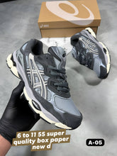 Load image into Gallery viewer, Shoes