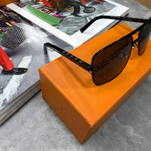 Load image into Gallery viewer, Sunglass