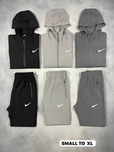 Load image into Gallery viewer, Tracksuit men