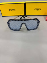 Load image into Gallery viewer, Sunglass