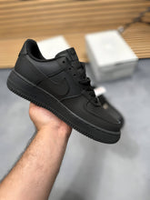 Load image into Gallery viewer, Shoes men