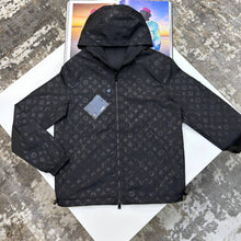 Load image into Gallery viewer, Jacket