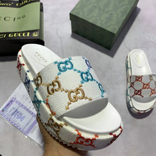 Load image into Gallery viewer, Slipper