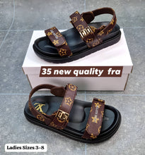 Load image into Gallery viewer, Sandal