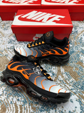 Load image into Gallery viewer, Shoes