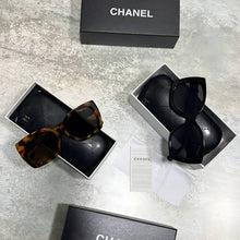 Load image into Gallery viewer, Sunglass