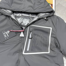 Load image into Gallery viewer, Jacket