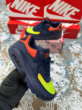 Load image into Gallery viewer, Shoes