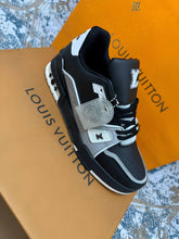 Load image into Gallery viewer, Shoes