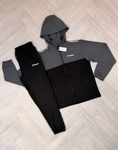 Load image into Gallery viewer, Tracksuit men