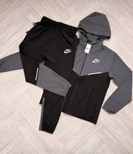 Load image into Gallery viewer, Tracksuit men