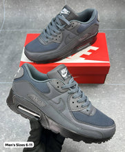 Load image into Gallery viewer, Shoes