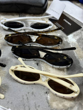 Load image into Gallery viewer, Sunglass