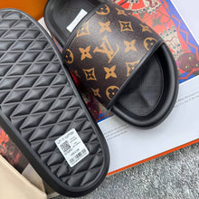 Load image into Gallery viewer, Slipper men