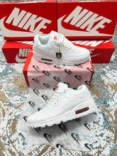 Load image into Gallery viewer, Shoes