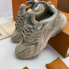 Load image into Gallery viewer, Shoes