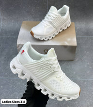 Load image into Gallery viewer, Shoes