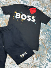 Load image into Gallery viewer, T-shirt