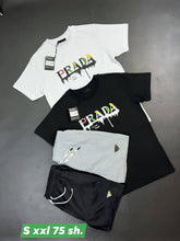 Load image into Gallery viewer, T-shirt