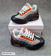 Load image into Gallery viewer, Shoes boy