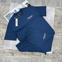 Load image into Gallery viewer, Tshirt