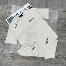 Load image into Gallery viewer, Tshirt