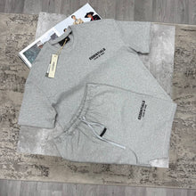 Load image into Gallery viewer, Tshirt