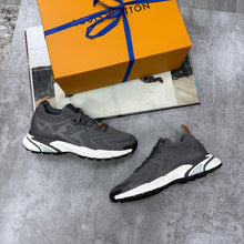 Load image into Gallery viewer, Shoes