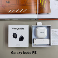 Load image into Gallery viewer, Earphone
